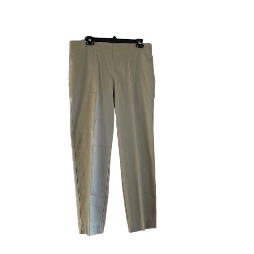 Cotton khaki colored trousers. Flat front. Straight leg. NWT size 10